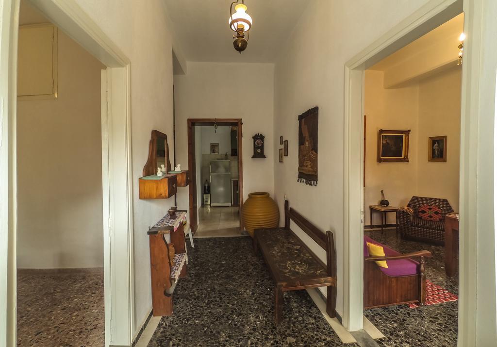Venezian Castle House Apartment กิสเซมอส ภายนอก รูปภาพ