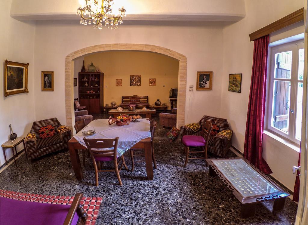 Venezian Castle House Apartment กิสเซมอส ภายนอก รูปภาพ