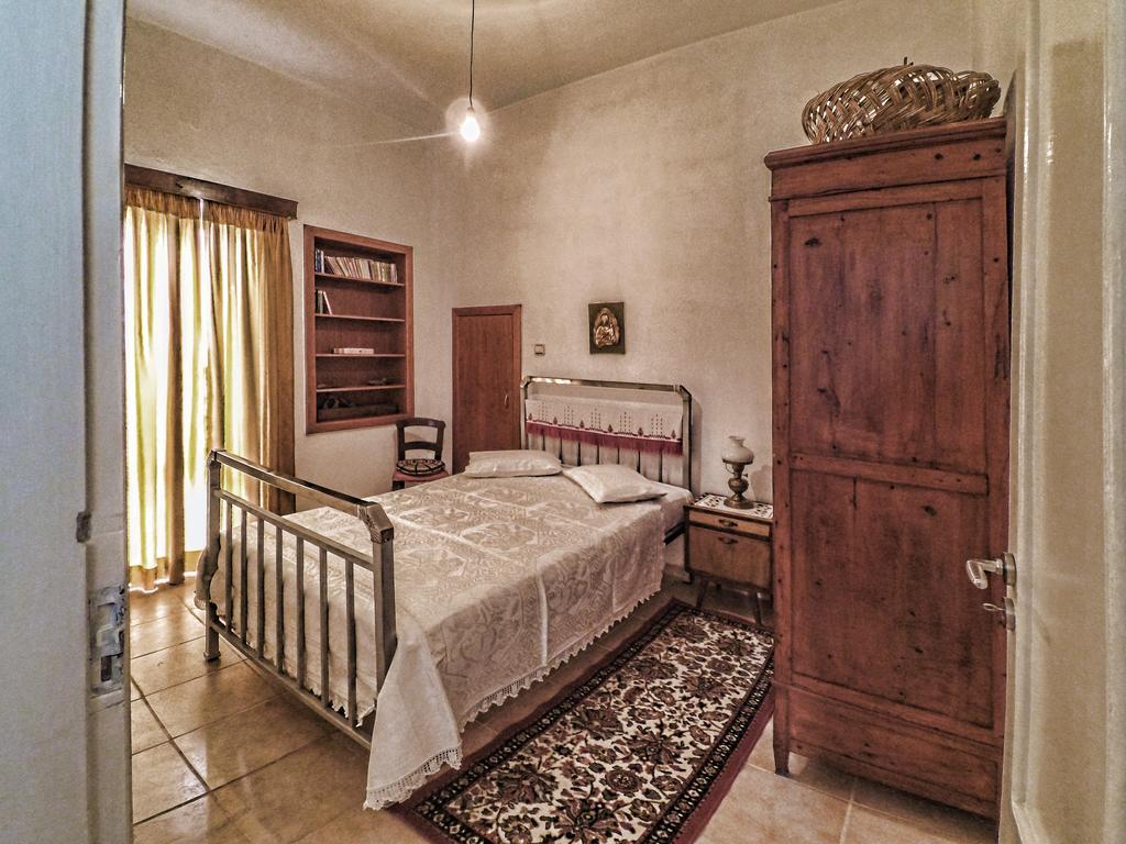 Venezian Castle House Apartment กิสเซมอส ภายนอก รูปภาพ