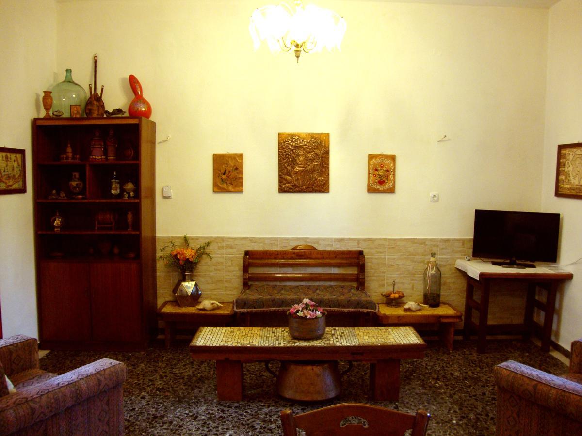 Venezian Castle House Apartment กิสเซมอส ภายนอก รูปภาพ